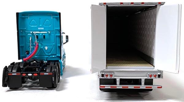 DCP by First Gear's 1:64th Scale 2018 Freightliner Cascadia "GP Transco"