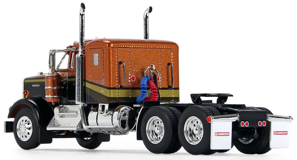 1:64th Scale Kenworth W900A Gold Nugget Signature Edition with 40' Reefer Van Trailer