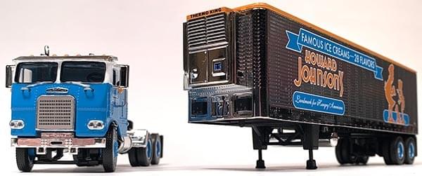 1:64th Scale White Freightliner COE with 40' Reefer Trailer "Howard Johnson's Ice Cream"