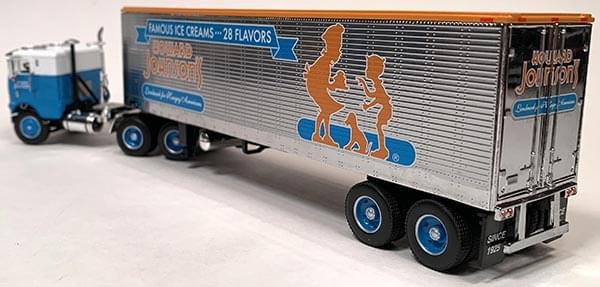 1:64th Scale White Freightliner COE with 40' Reefer Trailer "Howard Johnson's Ice Cream"